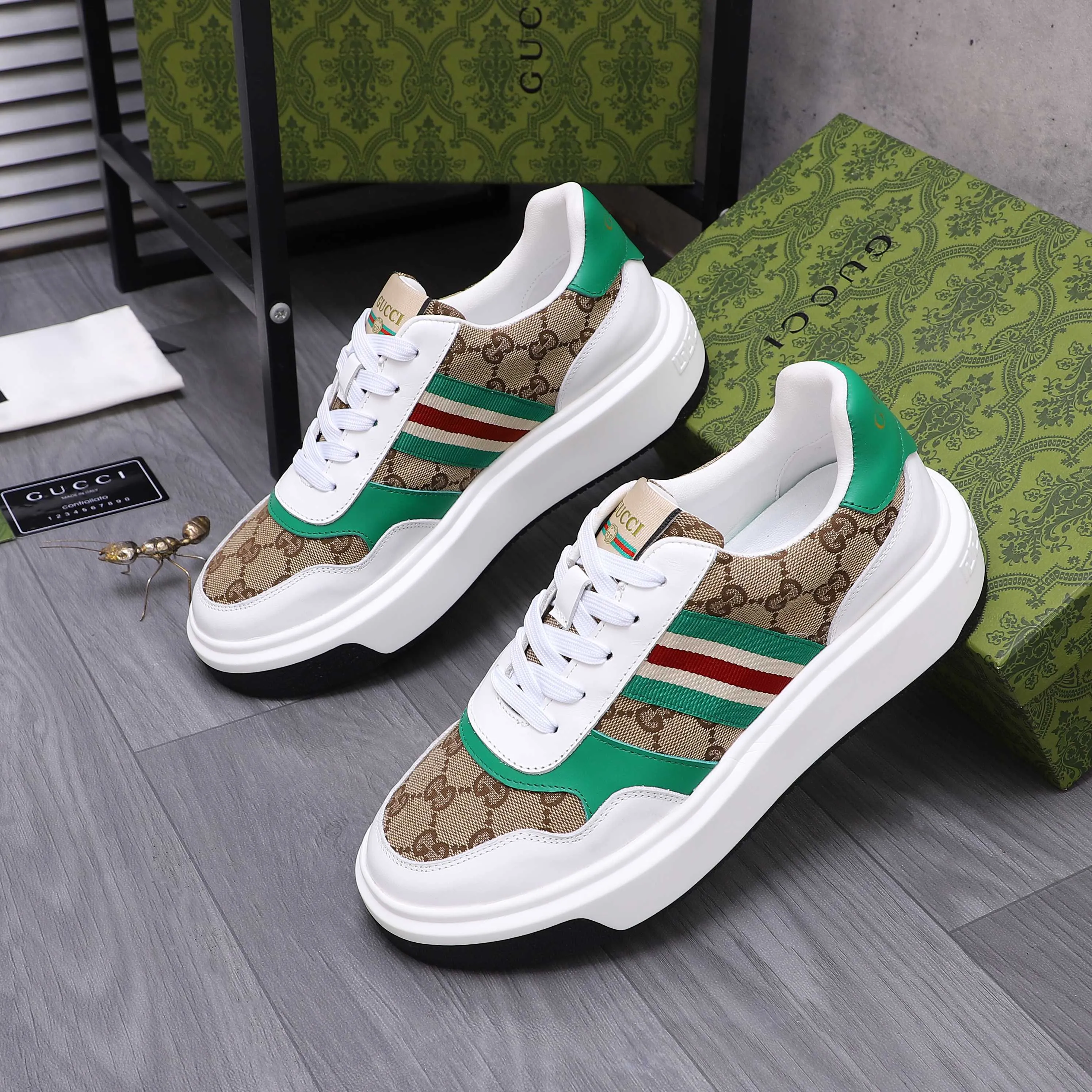 Men's shoes 💰460 Product trademark: GUCCI "Gucci" men's casual sneakers Regular size: 38-44 Product material: Selected cowhide stitching breathable woven upper Sheepskin lining Rubber outsole